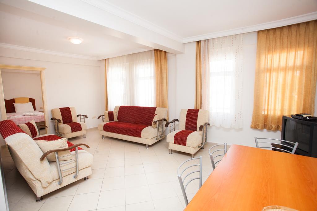 Yalcinkaya Apart Hotel Чесме Екстериор снимка